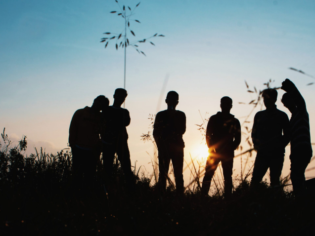 pexels-afta-putta-gunawan-1250346